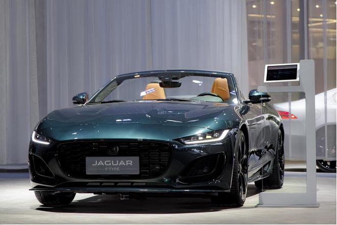 广州车展:捷豹f-type引爆全场,新中产的梦想之车_搜狐汽车_搜狐网