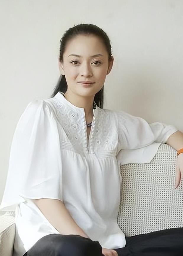 连奕铭_陈佳妍_婚姻