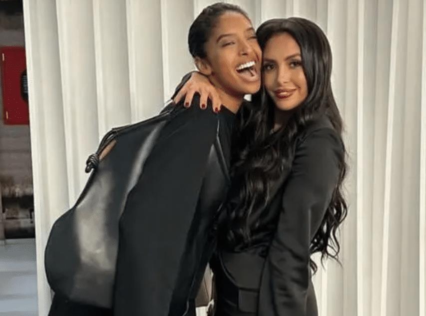 8米和卡戴珊同框不输,从240斤瘦到150斤_娜塔莉亚_瓦妮莎_母亲