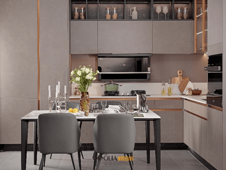 欧铂丽全屋定制:高光吸塑板究竟有哪些优缺点?_橱柜_问题_表面