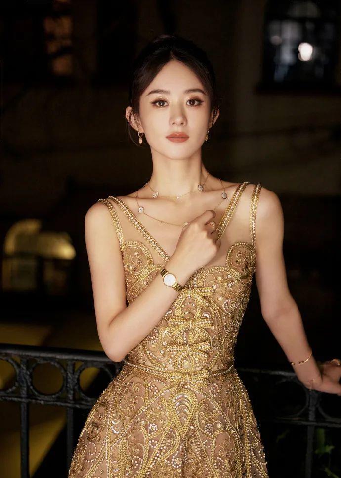 二胎刚满一岁,郭碧婷产后身材却变形了?_孩子_女明星_阿米