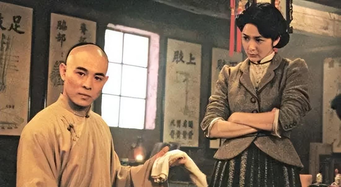 黄飞鸿:59岁迎娶19岁娇妻,死后家人无钱安葬,出名全靠徒子徒孙_英雄