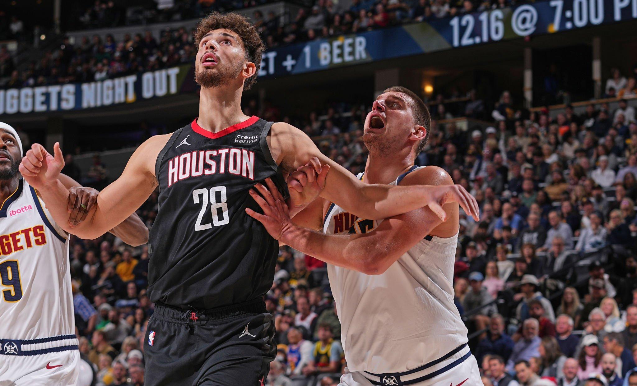 掘金完胜火箭,约基奇超级三双,穆雷复出首秀惊艳_比赛_助攻_篮板