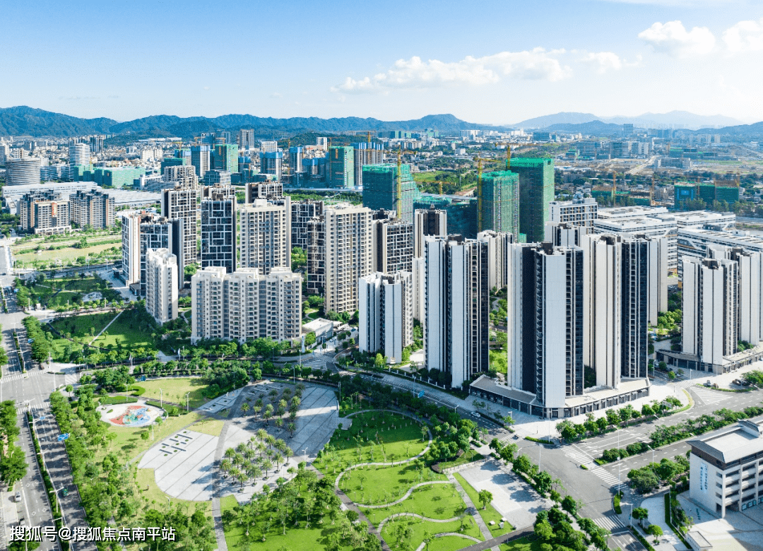 格力海雲居(珠海高新區)格力海雲居_房價/戶型圖/樣板間/交房/項目