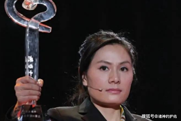 曾轰动一时的厦门洗脚妹刘丽，13年后居然？_工资_足浴_工作