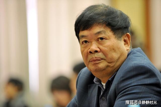 曹德旺遇到一位陌生人谈合作,以为被忽悠,没想到发现一个大宝贝!