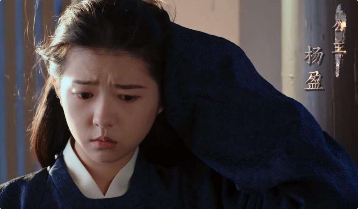 最高境界的"女扮男装",是换成女装后,以为是"男扮女装"_何蓝_刘诗诗