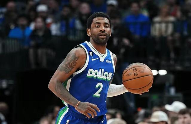 送走拉塞尔,送走里夫斯,老詹彻底被释放_凯里欧文_进攻_nba