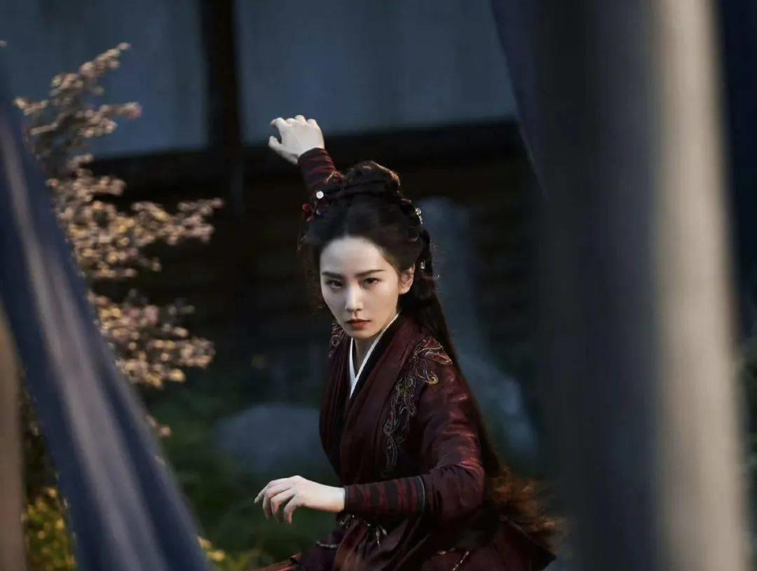 朱一龙成女装大佬?_张译_视频_五月天