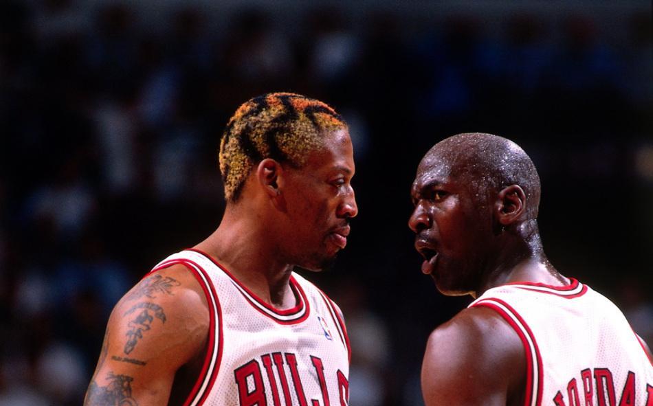罗德曼:乔丹是公牛的传奇人物,皮蓬因他历史地位排得更高_斯科特