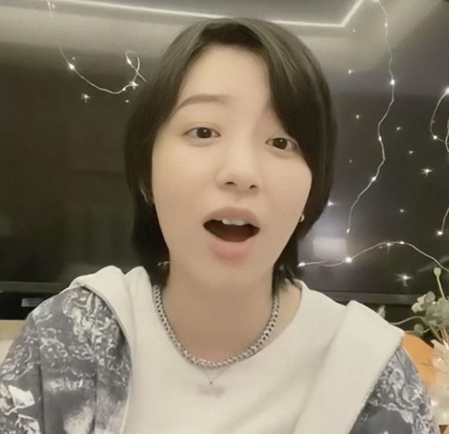 11年后再看李斯丹妮,从备受质疑到成为天娱一姐,她对自己多狠?