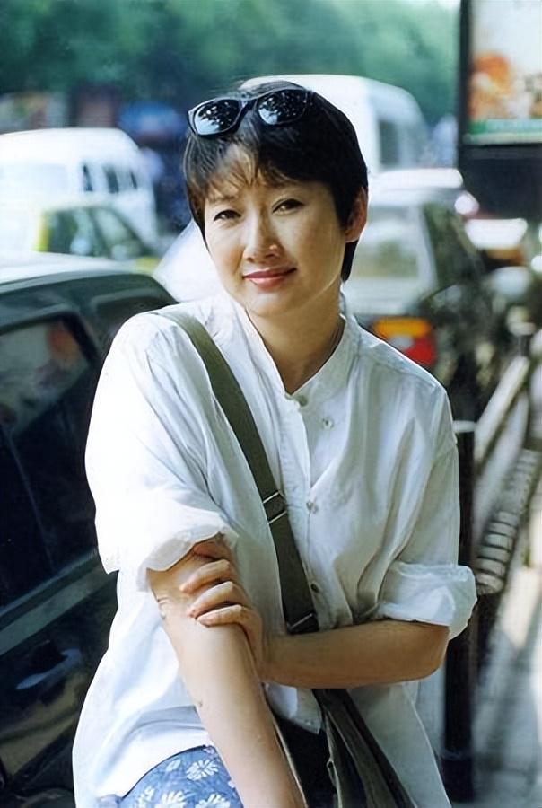 加上王刚的妈妈还要催生,希望成方圆尽快给家里人添个男丁,那女方就不