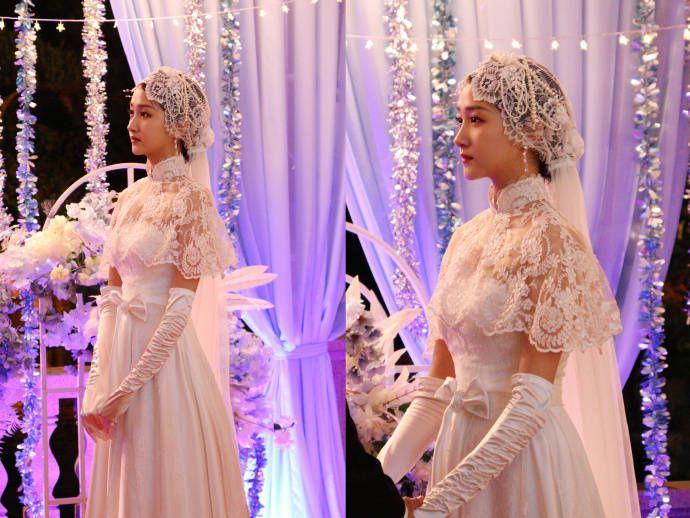 关晓彤民国婚纱造型化身富家千金,精致时尚礼服散发浪漫典雅气质_魅力