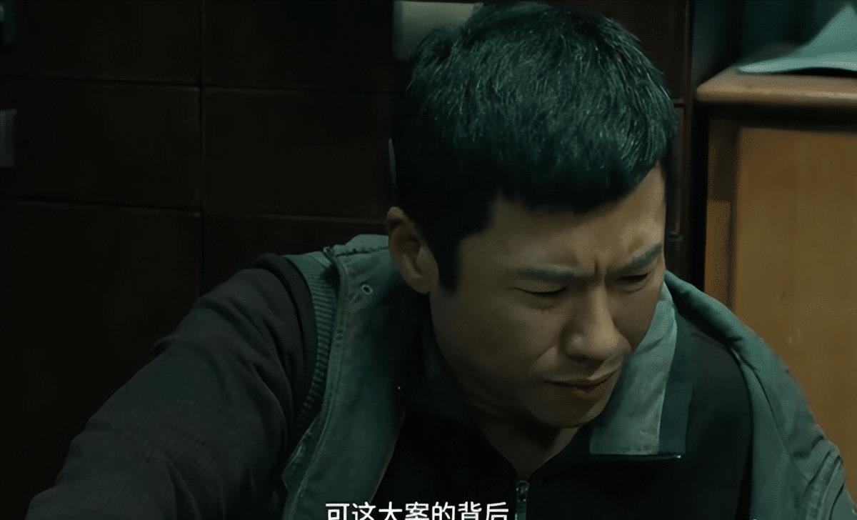 不得不说,陈思诚又押对宝了,张译演技封神,站好2023最后一班岗_程兵正