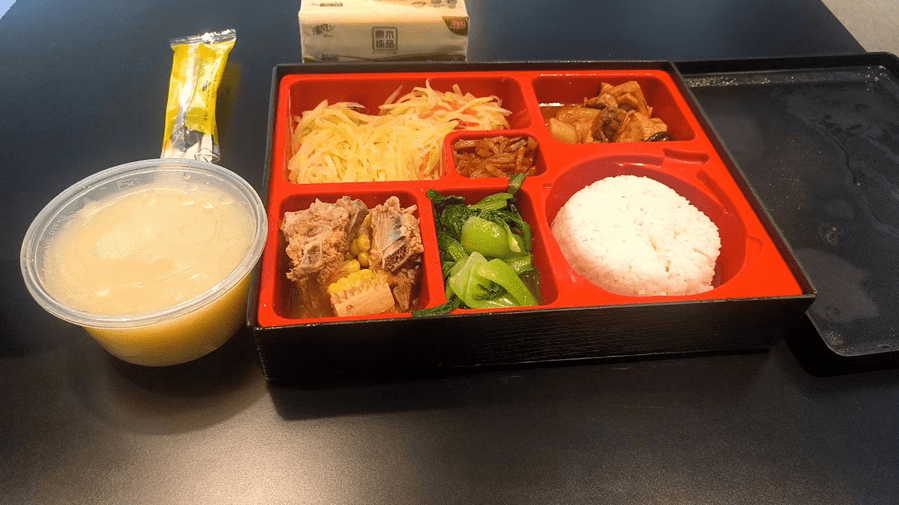 保时捷卖不动了?第三代panamera临危上市_搜狐汽车_搜狐网