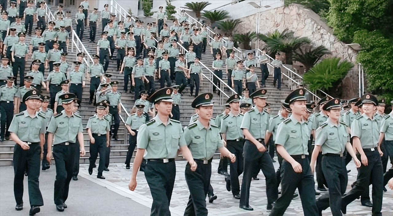 国防科技大学高考录取分数_国防大学和国防科技大学对比_国防大学与国防科技大学哪个好