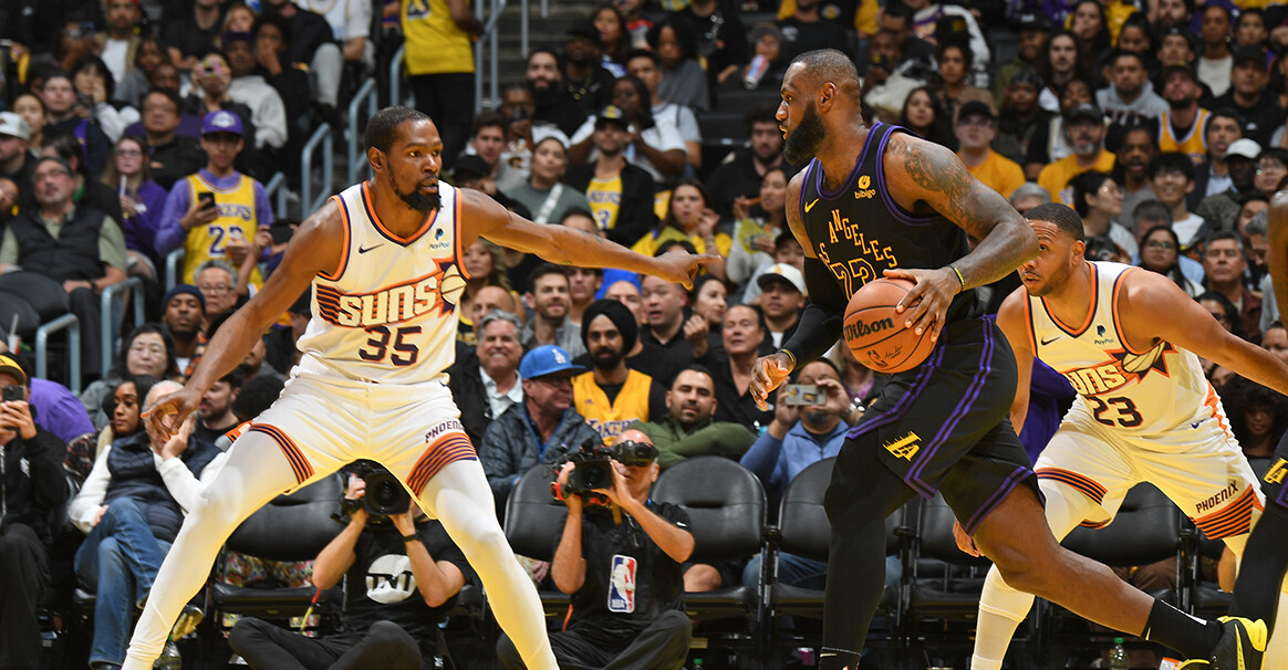 12月10日nba赛事分析:步行者vs湖人,老詹历史首座季中赛冠军?