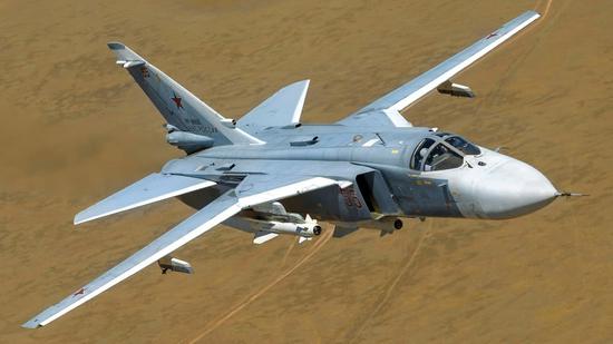最令北约头疼的战机,苏联空军主力战机苏-24到底有多强?