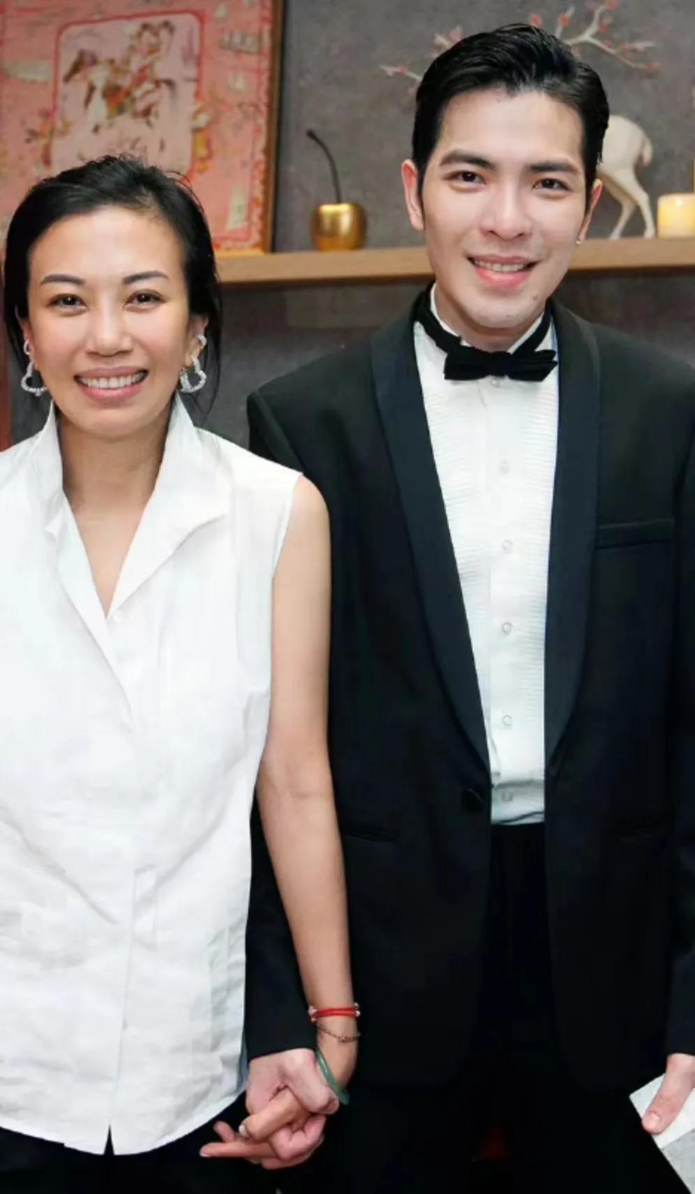 萧敬腾向大13岁经纪人求婚成功,周杰伦,贾静雯夫妇现场见证_林有慧