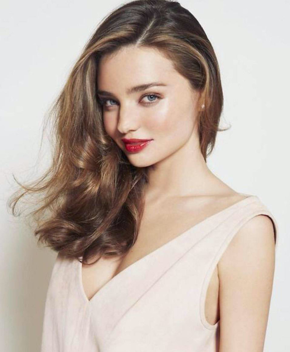 米兰达可儿:世界级尤物的完美身材,如何征服全球时尚界?