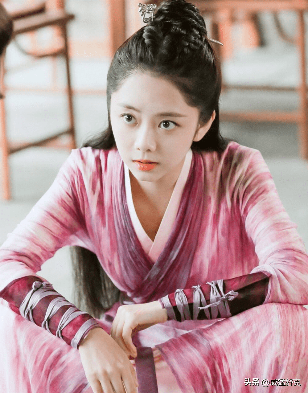 曝谭松韵与万达公子华汉隐婚生子,身价堪比王思聪,工作室回应_李沁