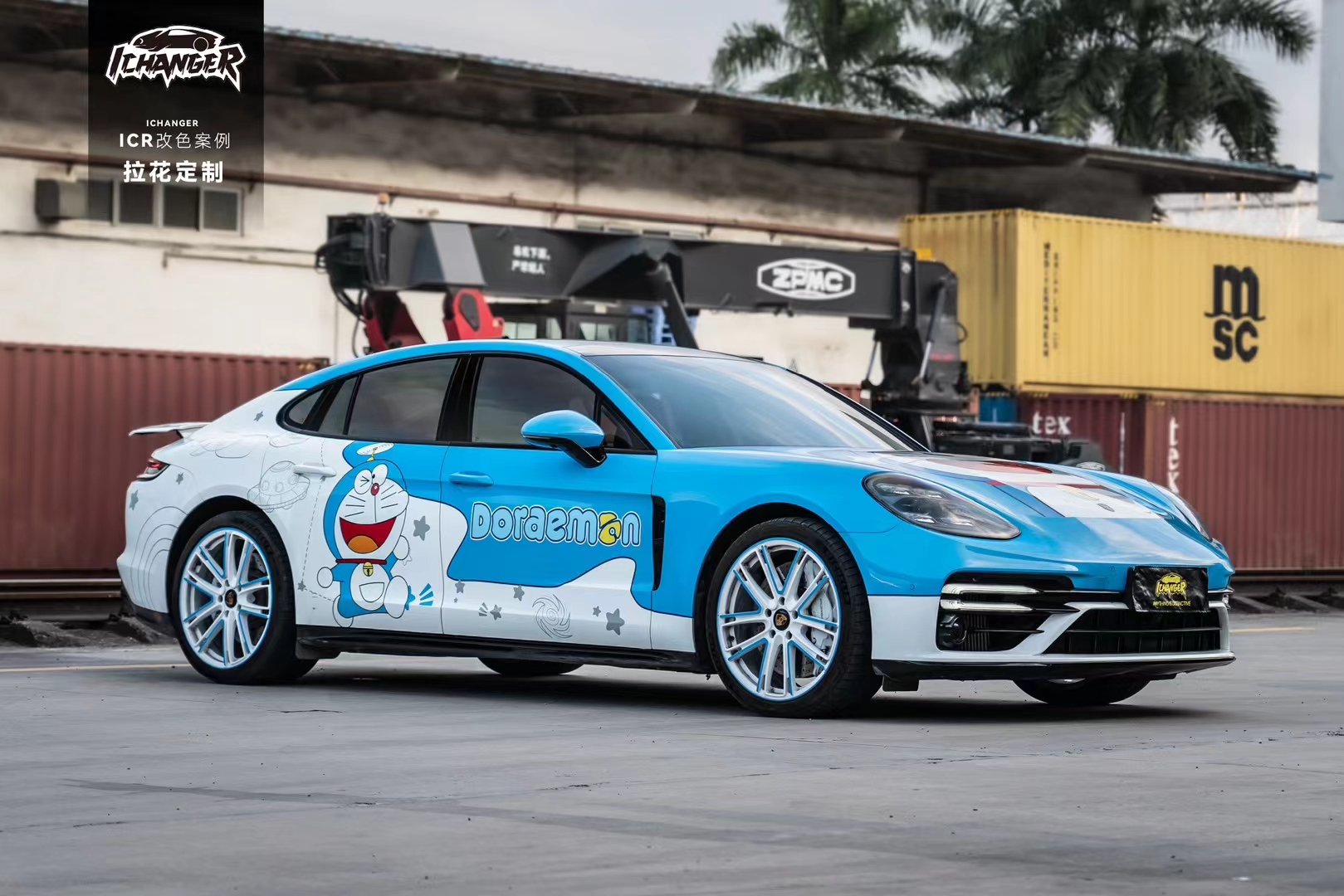 保时捷icr改色膜哆啦a梦,注意线条,太自然了_图案_动漫