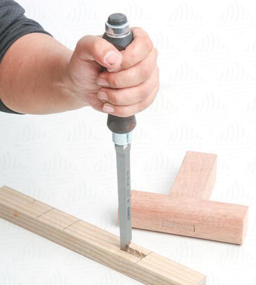 木头_斧头_木料