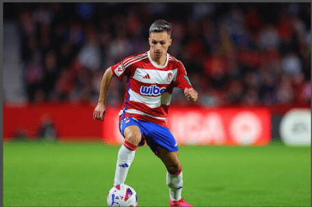 格拉纳达前锋萨拉戈萨宣布下赛季加盟拜仁,他透露了自己的想法