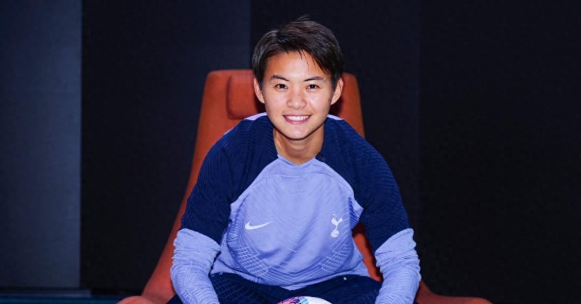 东体:王霜圆梦英超为中国女足复兴又打开一扇希望之门_热刺_机会