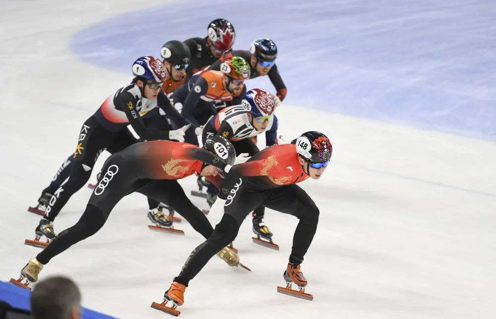 于海燕表示,目前中国队的优势项目仍然是男子短距离和团体项目(男子