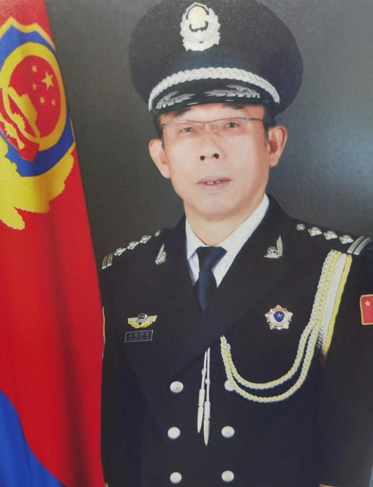 黄云辉 来自搜狐网