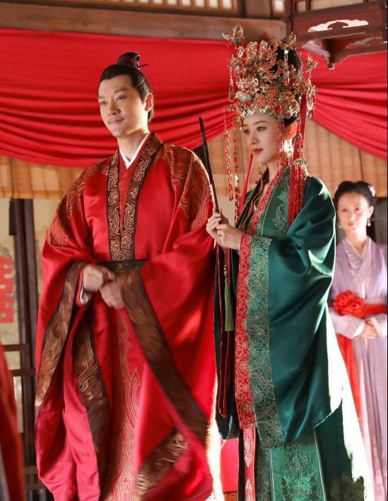 婚礼的讲究是非常多的,但同时,中国古代的婚礼习俗也是在不断变迁的