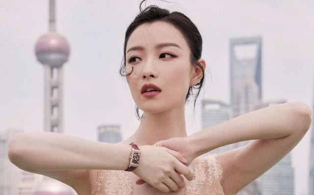 "倪妮:因站错队差点前途尽毁,与李宇春关系成谜_张艺谋_冯绍峰_张伟平