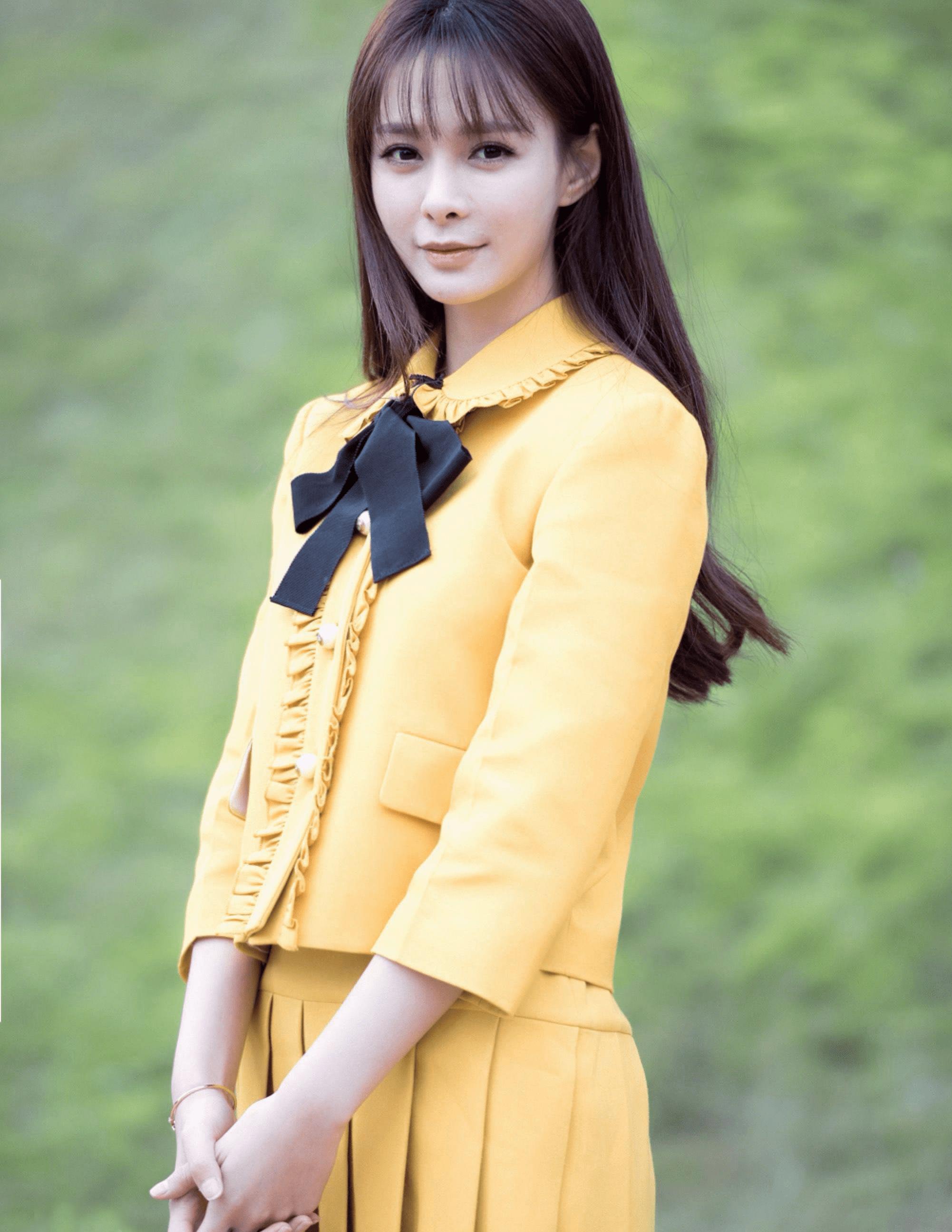 沈梦辰写真大赏,杜海涛真是有福,沈美女身材火辣34岁依然美丽如少女!