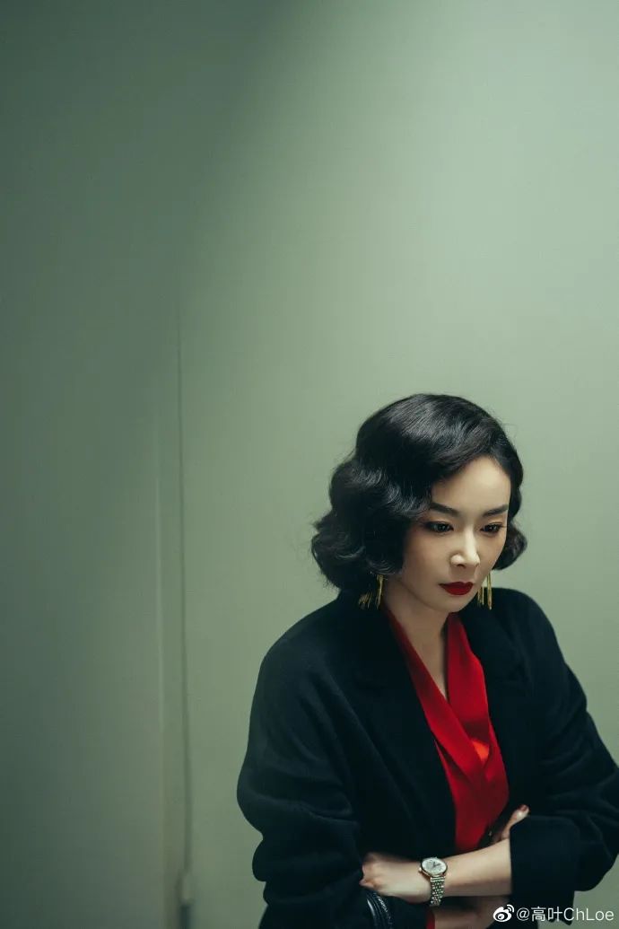 为啥是抢了辛芷蕾和谭卓的资源,三个人也不是对家和正在竞争的关系