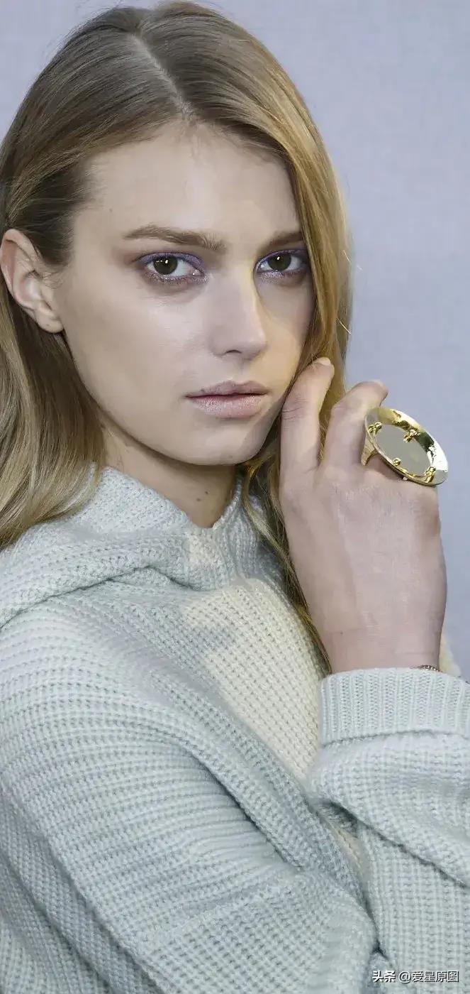 法国超级名模-西格莉德·阿格伦写真合集