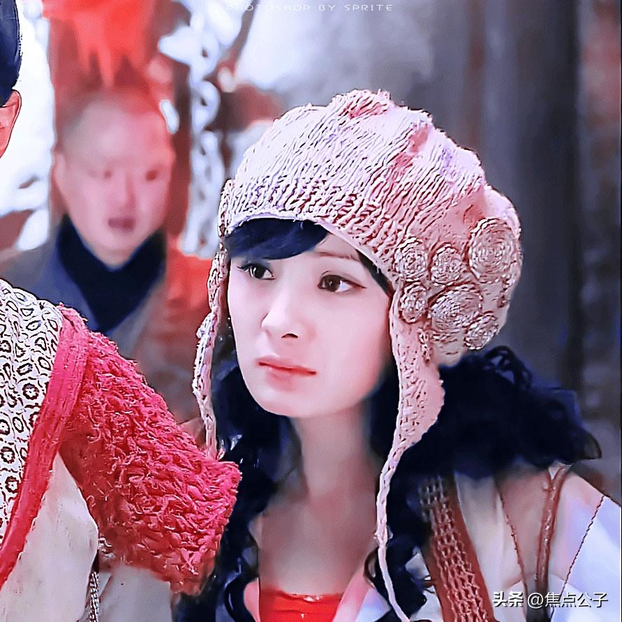 《火锅》今日官宣,小熊帽子造型梦回唐雪见_悬疑_合作_丁晟