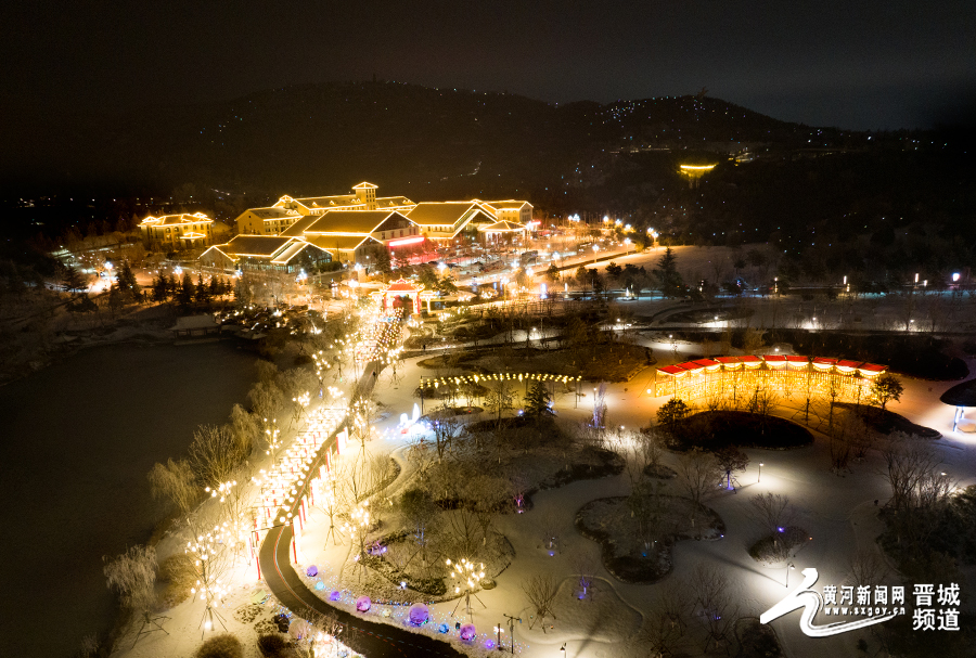 雪韵夜景:凤城康养示范区