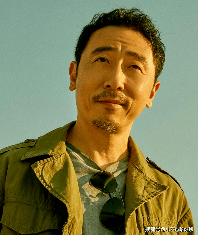 从前,宁理很喜欢跳舞,尤其擅长霹雳舞,最后这个爱好助力他一路过五关