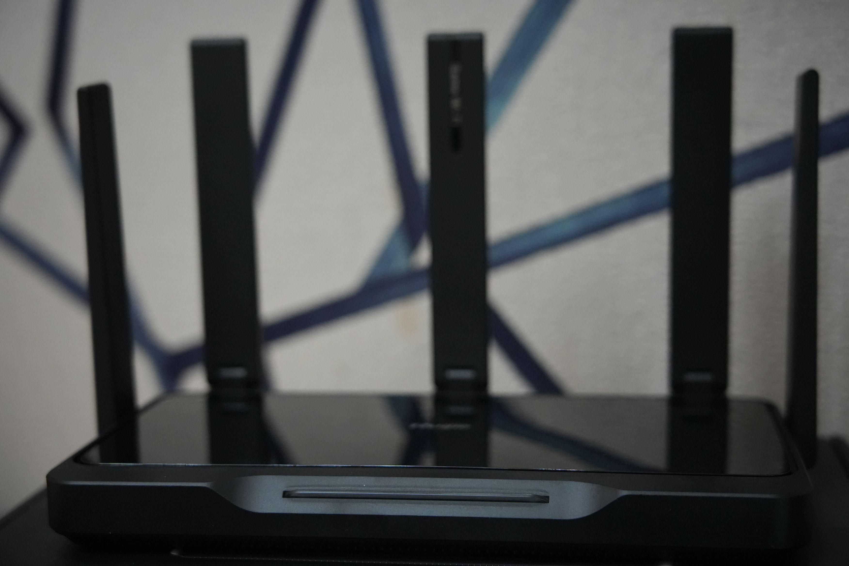 【玩游戏必备】锐捷黑豹电竞路由器告别卡顿,让你的游戏更爽!