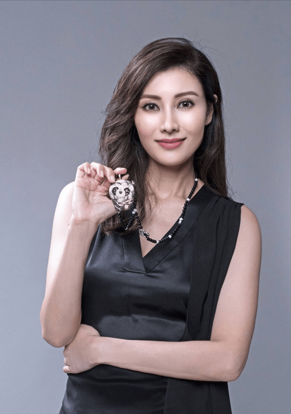 "港姐"李嘉欣强悍爱情,幸亏刘銮雄的分手,让她稳坐阔太之位_倪震_香港