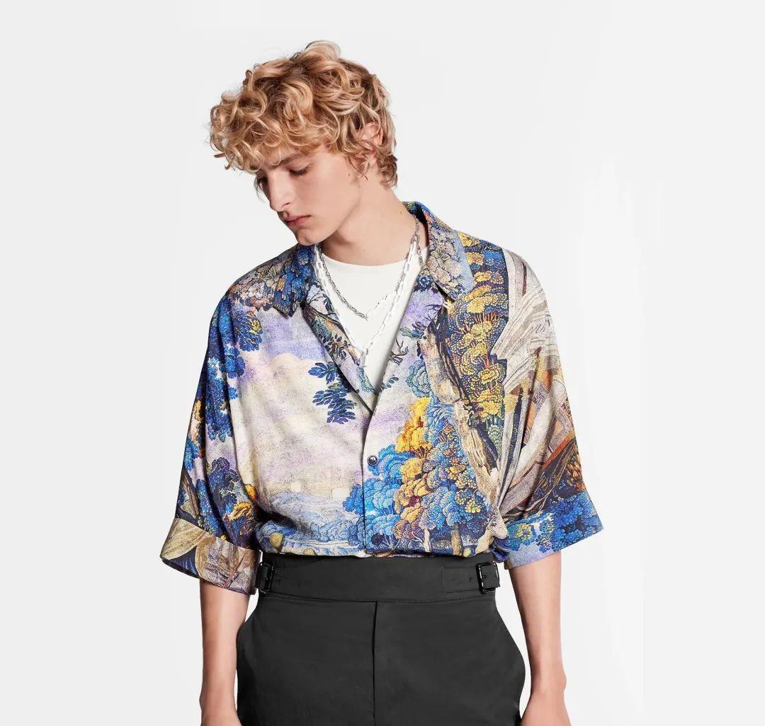 一不小心就穿成暴发户式的花衬衣,为啥周杰伦就能穿出度假风?