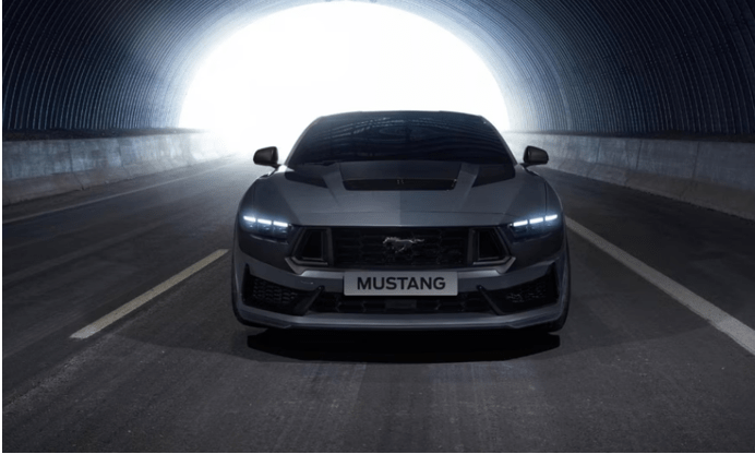 全新福特Mustang Dark Horse全方位展示福特公司的性能“野性”_搜狐汽车_搜狐网
