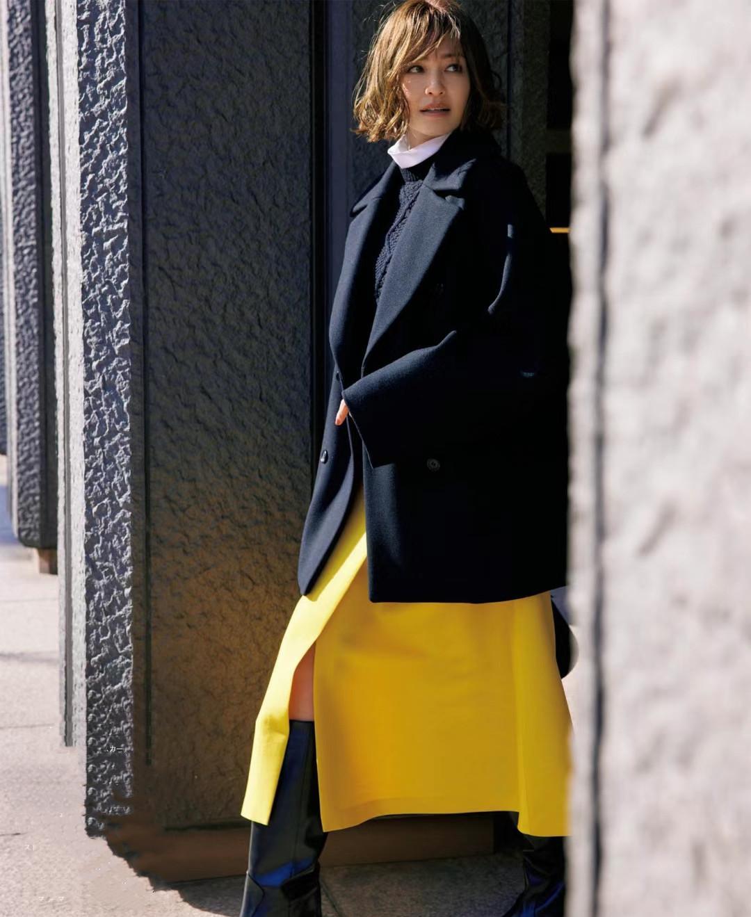 尽管国外时尚产业在亚洲,但国外制造的服装在国外的份额不超过5%.