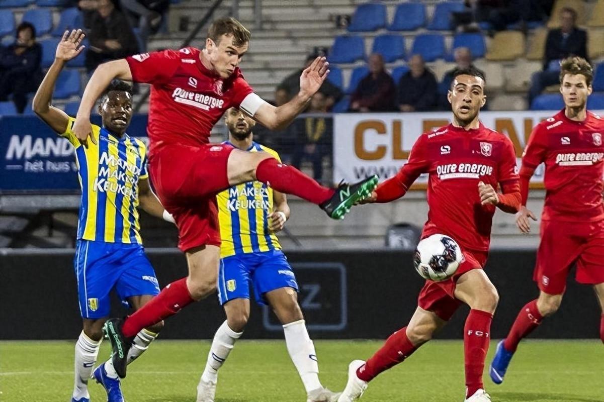 埃因霍温的统治力能延续到荷兰杯?特温特目前状态可不差!