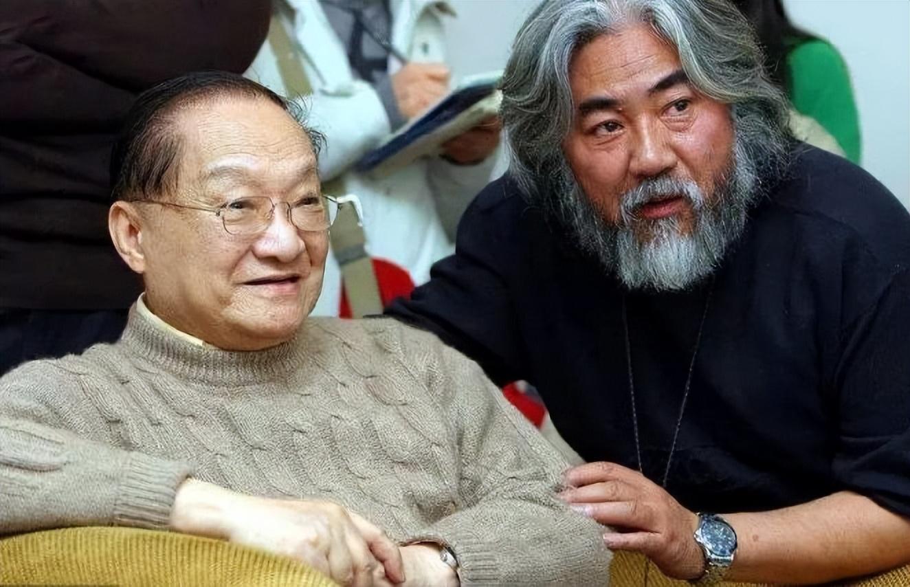 之后金庸仅以一块钱的版权费,全权将自己的作品交给张纪中的执导.