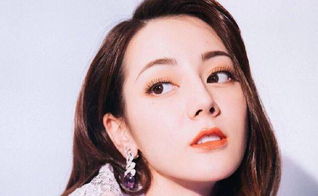 迪丽热巴身高168cm,张馨予身高170cm,胡兵身高189cm,易大千身高181cm