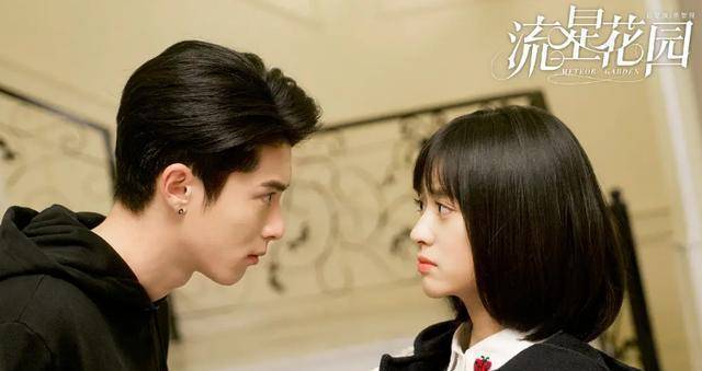 炒冷饭,但是该剧确实捧出了一些新人,比如王鹤棣,官鸿,梁靖康,孙千等