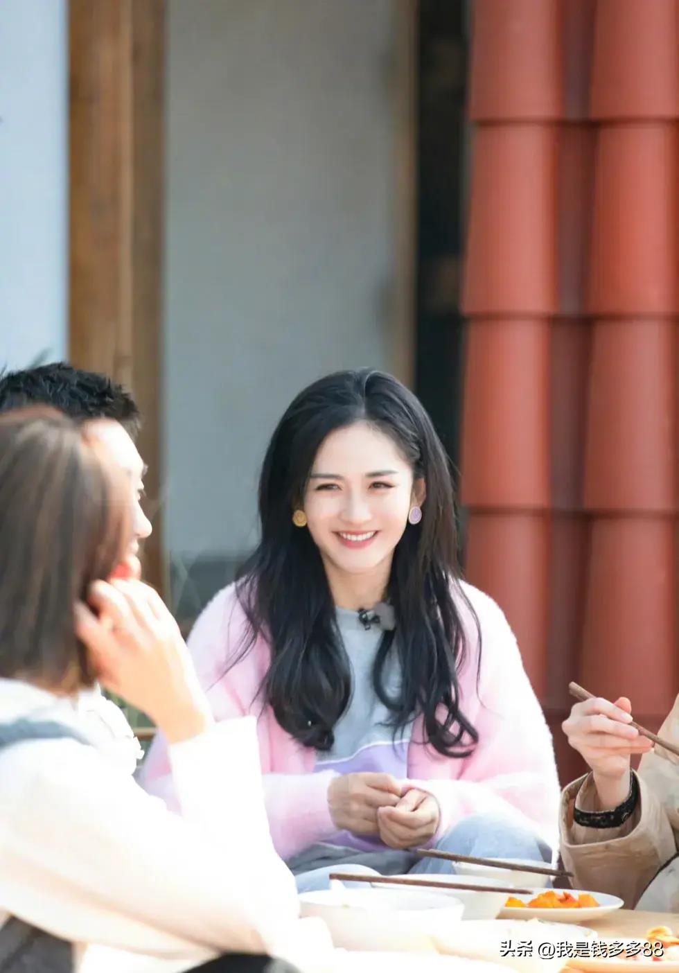 娱乐圈吃瓜肖战,吴磊,杨颖,魏大勋,谭健次_工作_市场_谢娜