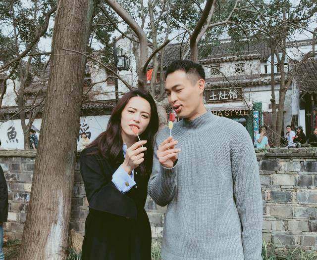 《都挺好》师父蒙总绝不允许柳青和明玉在一起,石天冬加油哦_老蒙
